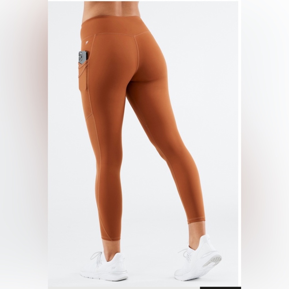 Fabletics Trinity Motion365® Mid-Rise 7/8 Legging Rust Size S  NWT - Picture 2 of 12